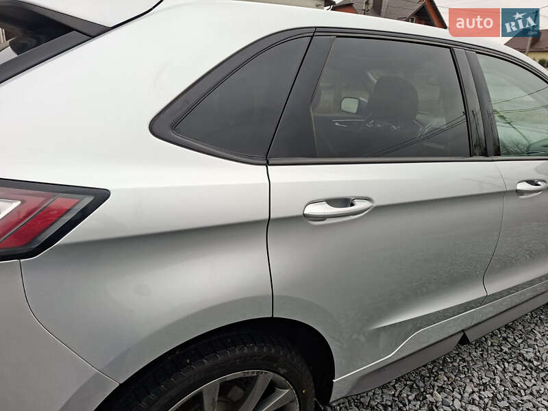 Внедорожник / Кроссовер Ford Edge 2017 в Ровно