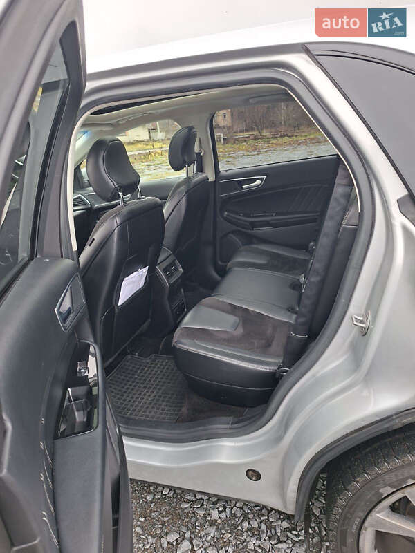 Внедорожник / Кроссовер Ford Edge 2017 в Ровно