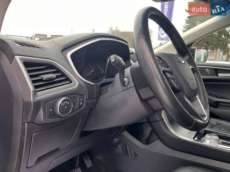 Позашляховик / Кросовер Ford Edge 2019 в Львові