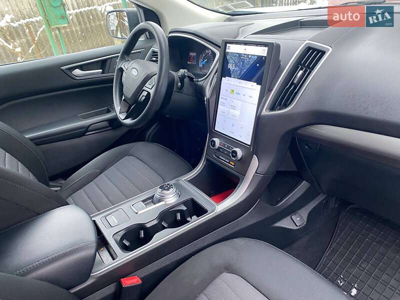 Позашляховик / Кросовер Ford Edge 2021 в Тлумачі
