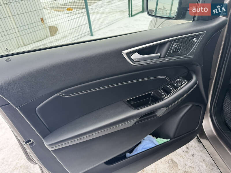 Внедорожник / Кроссовер Ford Edge 2019 в Киеве