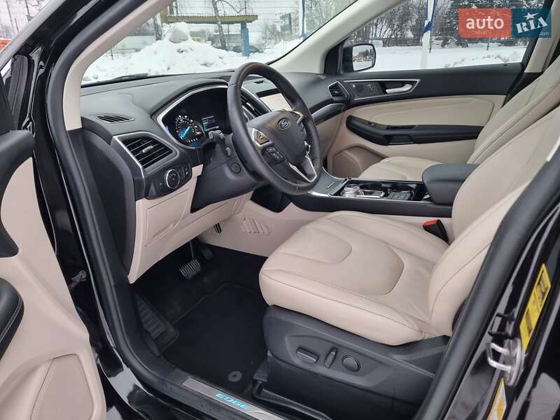 Позашляховик / Кросовер Ford Edge 2019 в Житомирі