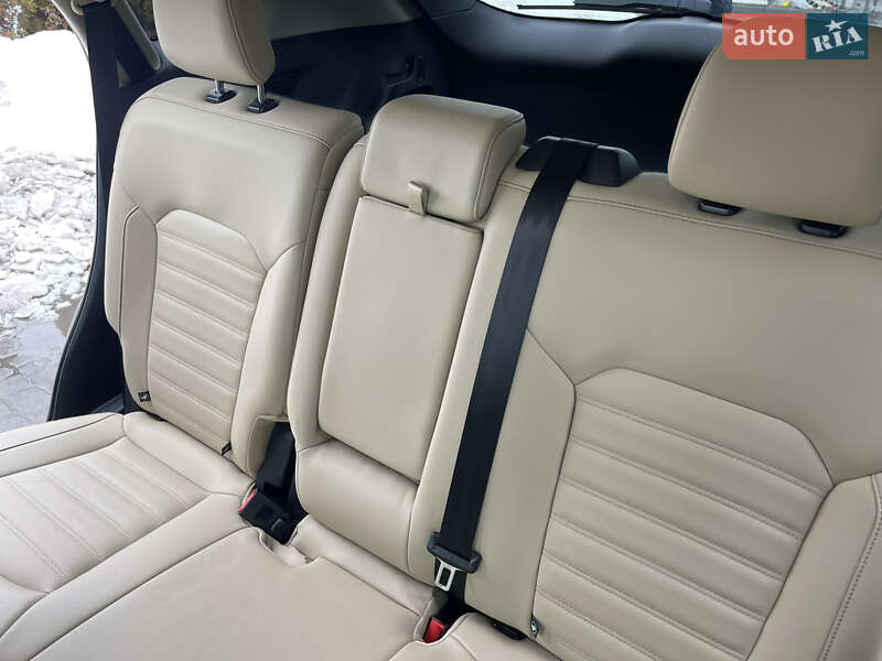 Внедорожник / Кроссовер Ford Edge 2019 в Львове