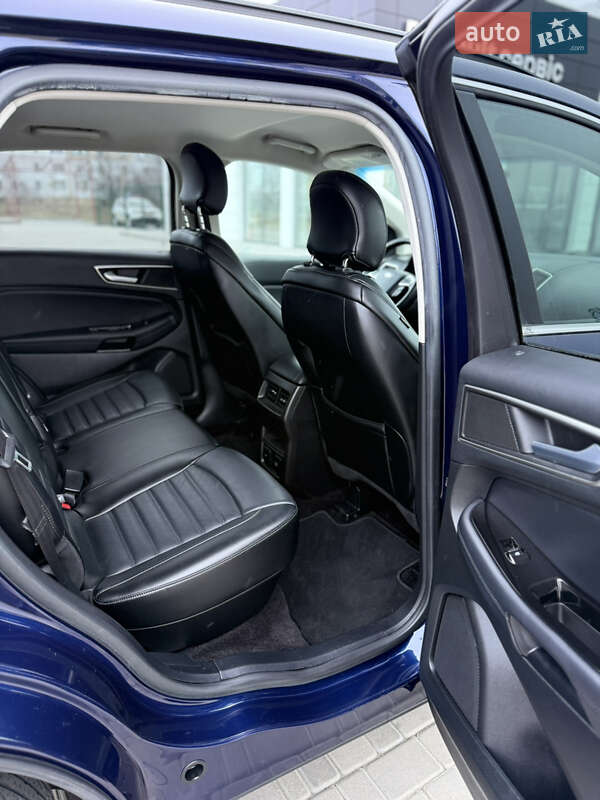 Позашляховик / Кросовер Ford Edge 2016 в Вознесенську