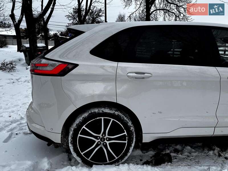 Внедорожник / Кроссовер Ford Edge 2019 в Киеве
