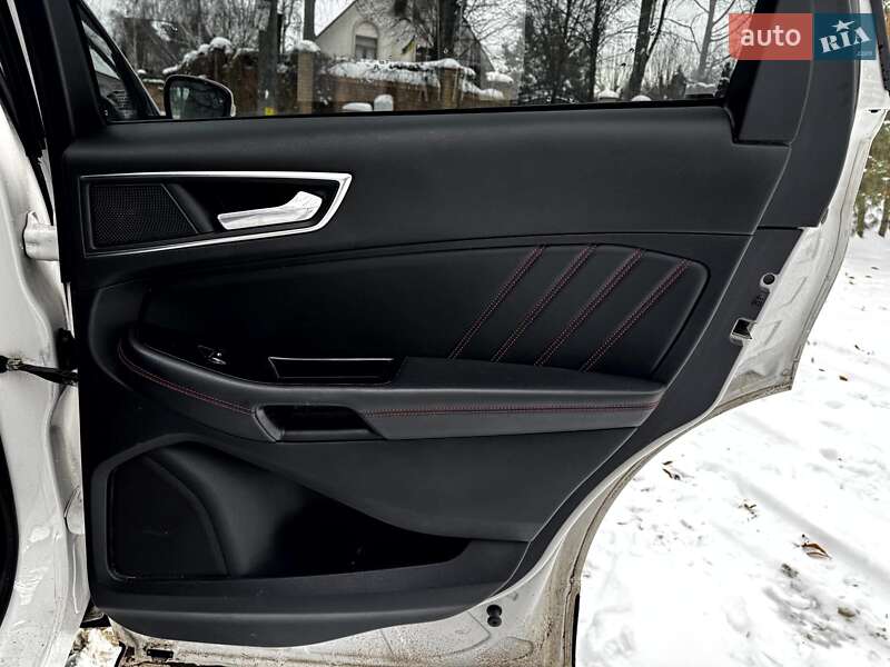 Внедорожник / Кроссовер Ford Edge 2019 в Киеве