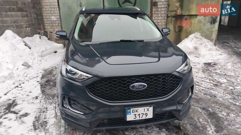 Позашляховик / Кросовер Ford Edge 2019 в Рівному