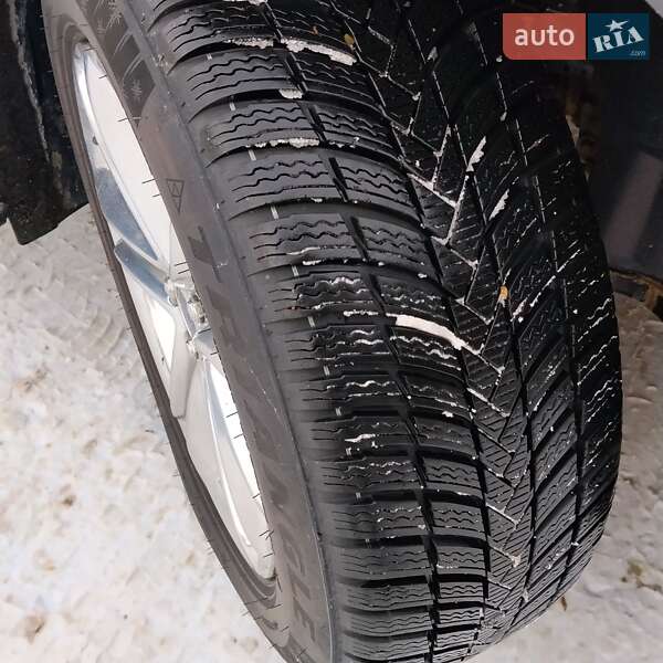 Позашляховик / Кросовер Ford Edge 2016 в Івано-Франківську