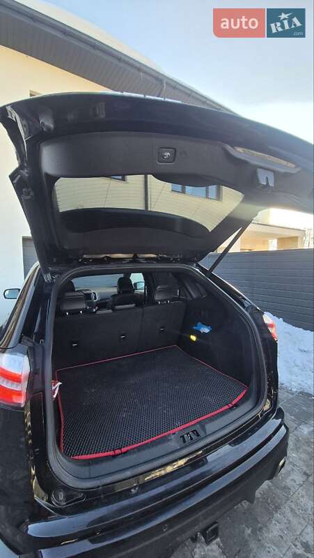 Позашляховик / Кросовер Ford Edge 2019 в Львові