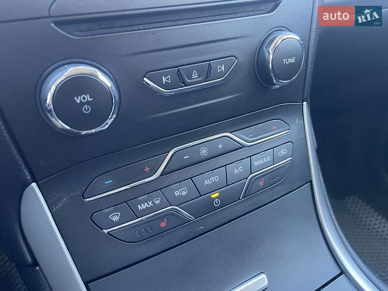 Внедорожник / Кроссовер Ford Edge 2018 в Николаеве