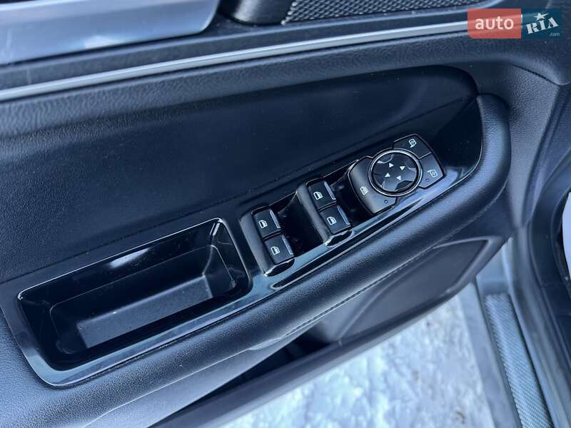 Позашляховик / Кросовер Ford Edge 2019 в Вінниці