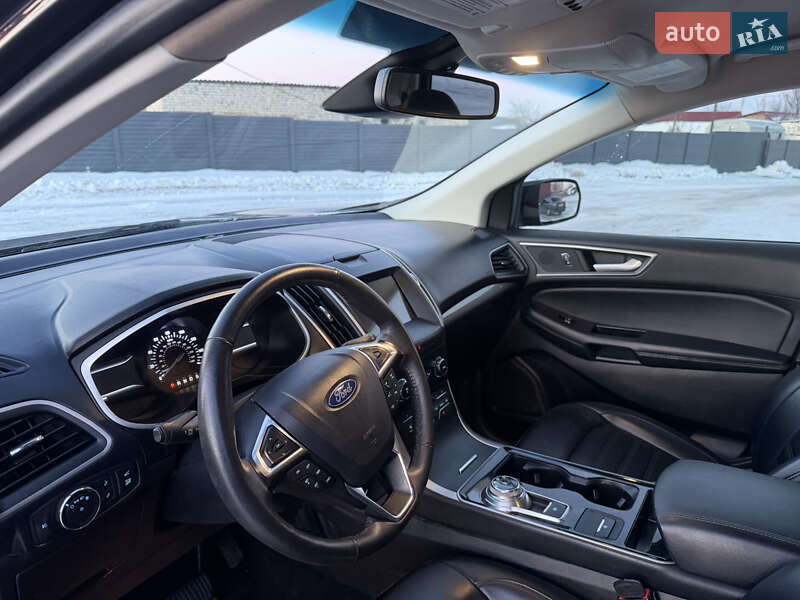 Внедорожник / Кроссовер Ford Edge 2019 в Дубно