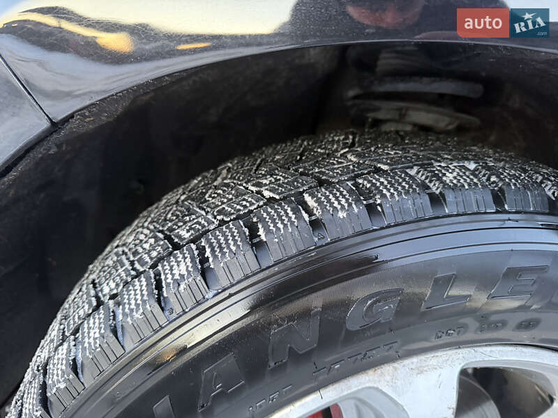 Внедорожник / Кроссовер Ford Edge 2019 в Дубно