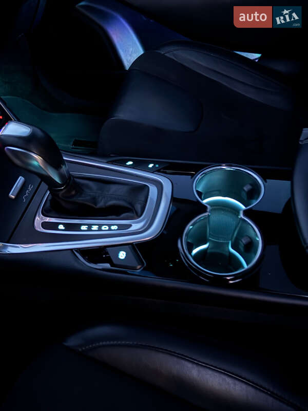 Внедорожник / Кроссовер Ford Edge 2016 в Днепре