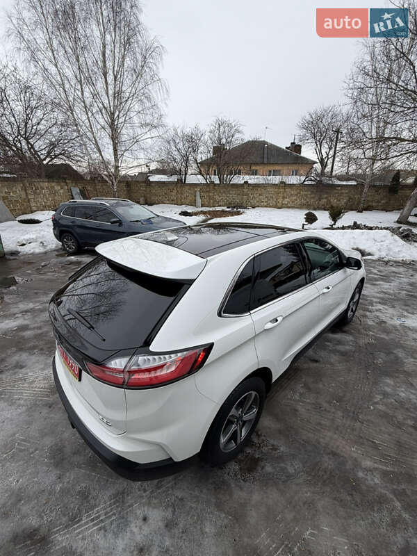 Внедорожник / Кроссовер Ford Edge 2020 в Дубно