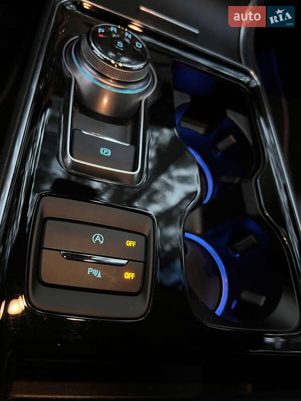 Внедорожник / Кроссовер Ford Edge 2019 в Киеве