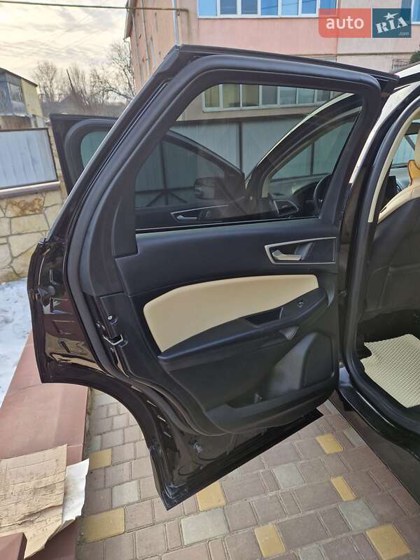 Внедорожник / Кроссовер Ford Edge 2022 в Могилев-Подольске