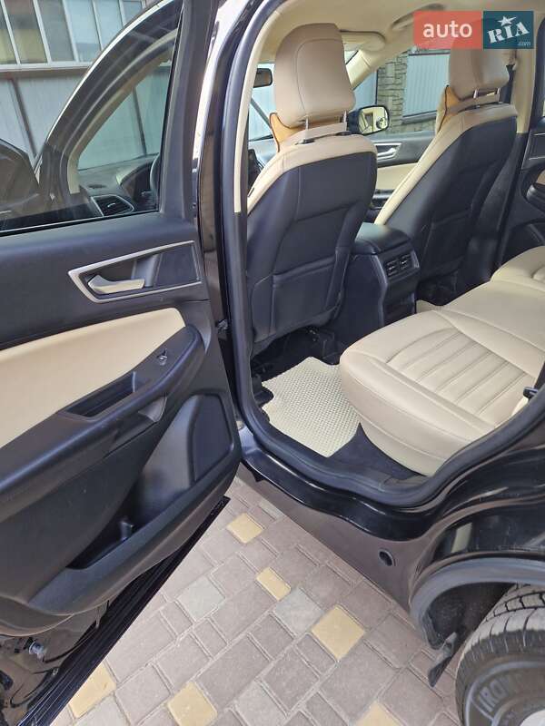 Внедорожник / Кроссовер Ford Edge 2022 в Могилев-Подольске