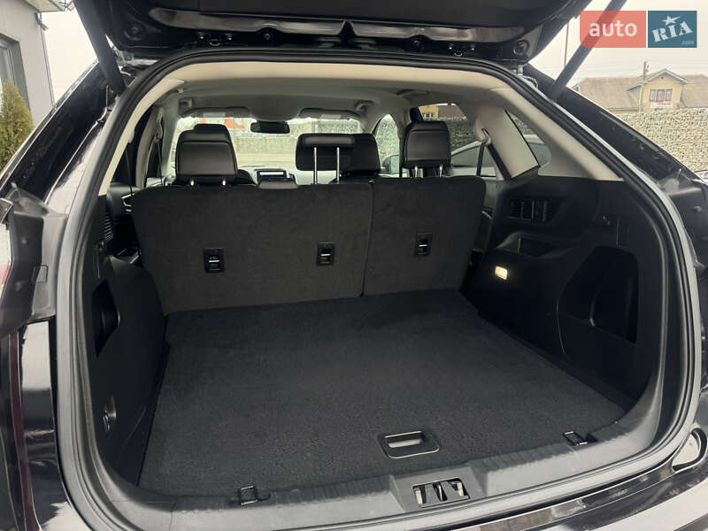 Позашляховик / Кросовер Ford Edge 2023 в Івано-Франківську