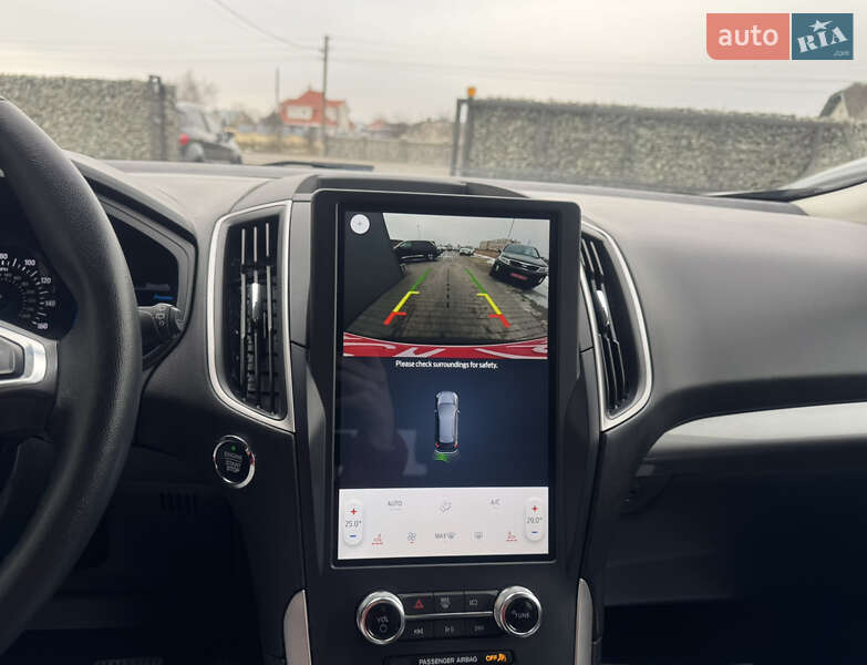 Позашляховик / Кросовер Ford Edge 2023 в Івано-Франківську