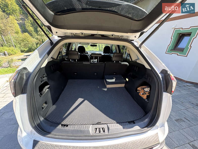 Внедорожник / Кроссовер Ford Edge 2016 в Яремче