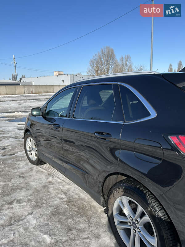 Внедорожник / Кроссовер Ford Edge 2020 в Киеве