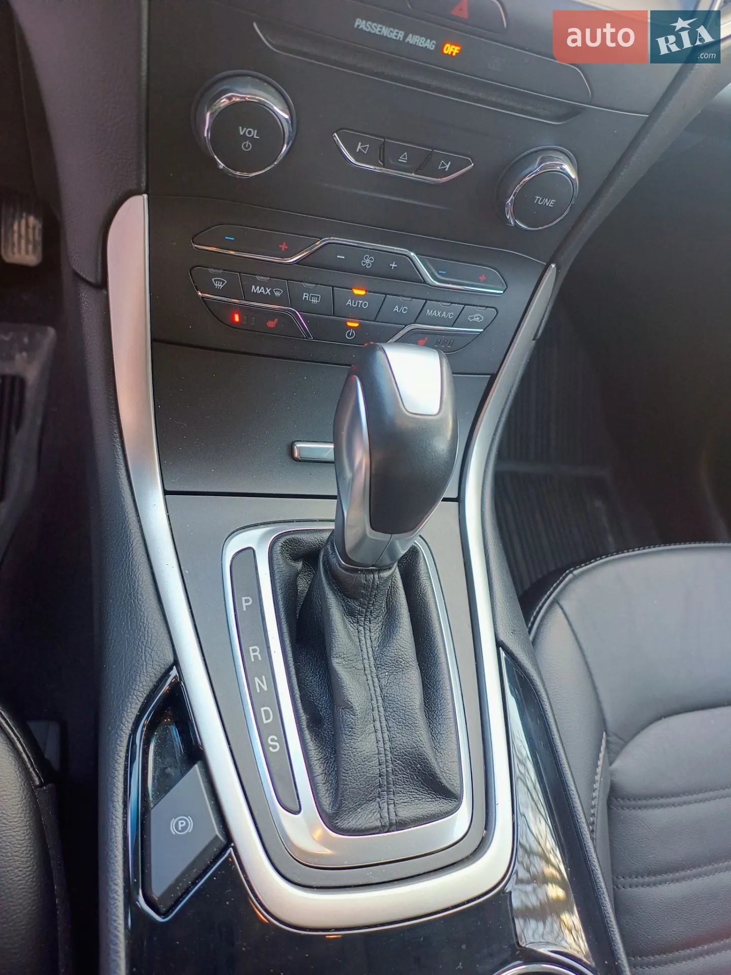 2018 Ford Edge - мініатюра 17