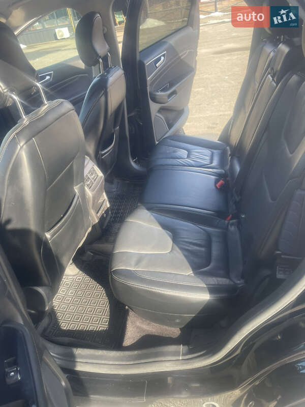 Позашляховик / Кросовер Ford Edge 2016 в Києві