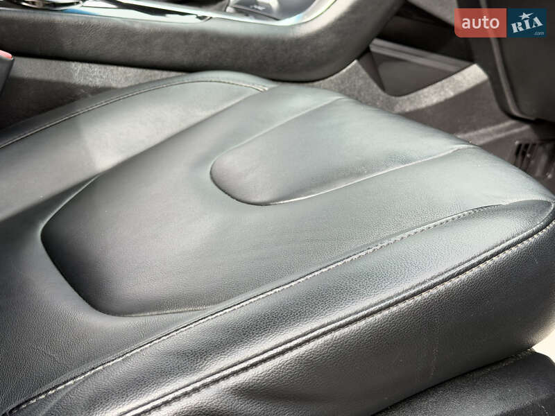 Внедорожник / Кроссовер Ford Edge 2016 в Дрогобыче