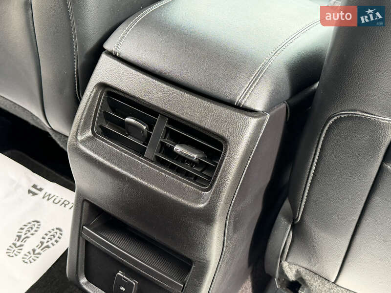 Внедорожник / Кроссовер Ford Edge 2016 в Дрогобыче