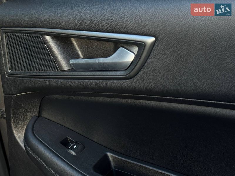Позашляховик / Кросовер Ford Edge 2021 в Рівному