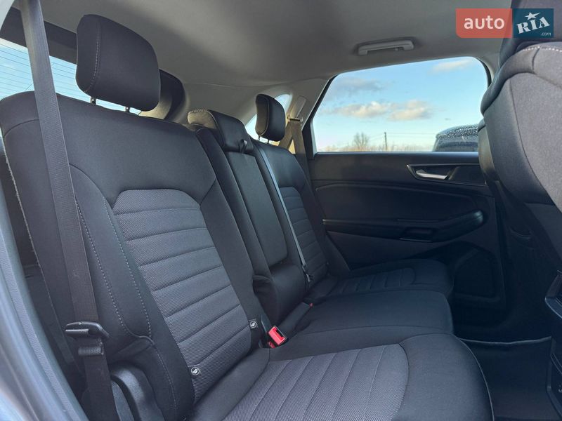 Позашляховик / Кросовер Ford Edge 2021 в Рівному