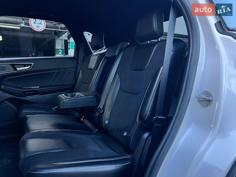 Внедорожник / Кроссовер Ford Edge 2019 в Киеве