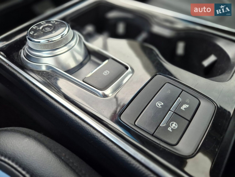 Внедорожник / Кроссовер Ford Edge 2019 в Житомире