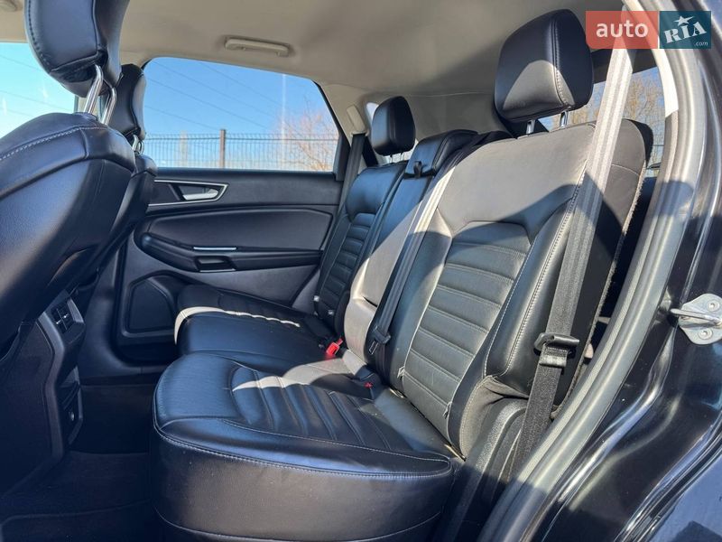 Внедорожник / Кроссовер Ford Edge 2016 в Луцке