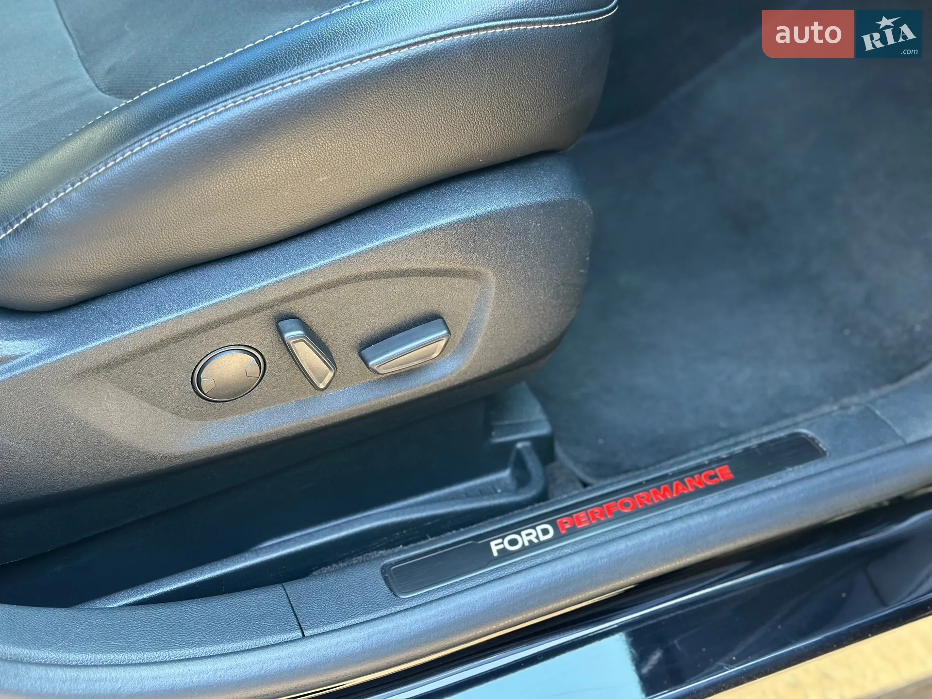2020 Ford Edge - мініатюра 38