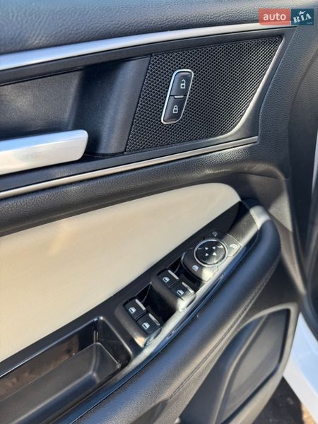 Внедорожник / Кроссовер Ford Edge 2015 в Броварах