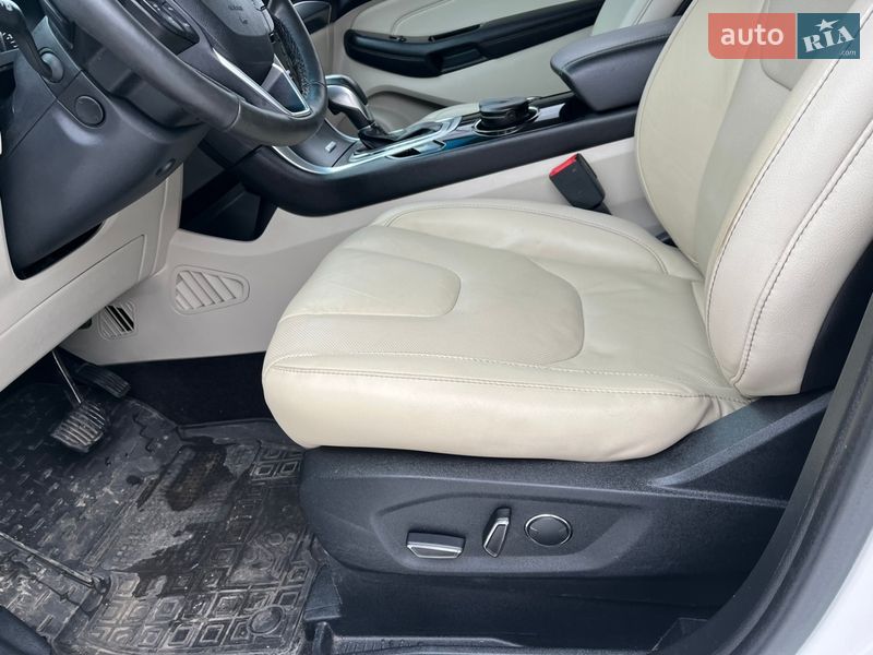Внедорожник / Кроссовер Ford Edge 2017 в Киеве