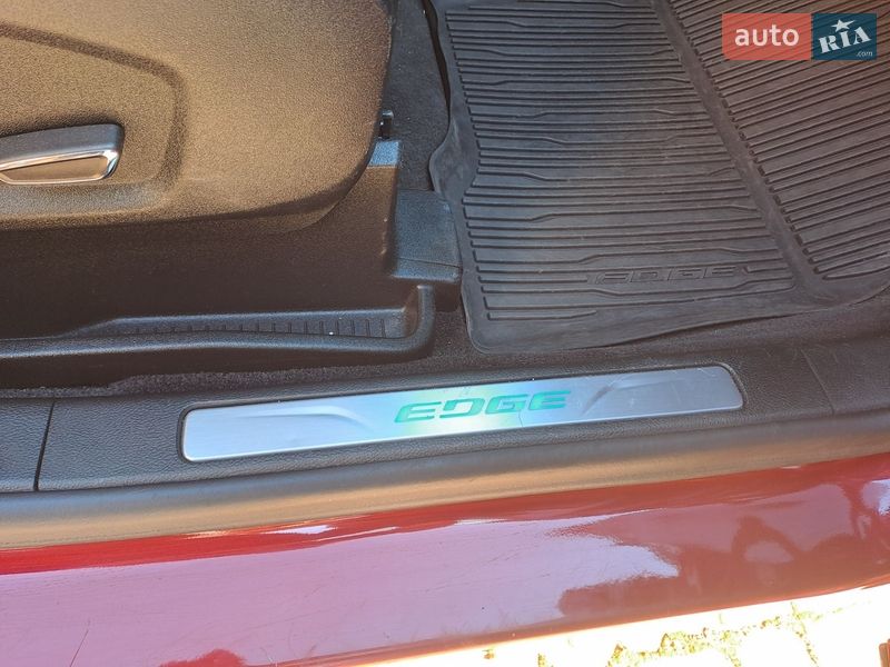 Позашляховик / Кросовер Ford Edge 2018 в Южноукраїнську