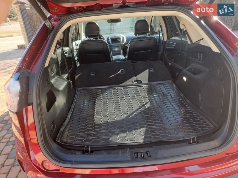 Позашляховик / Кросовер Ford Edge 2018 в Южноукраїнську