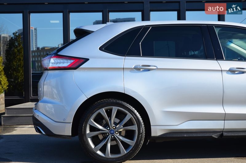 Внедорожник / Кроссовер Ford Edge 2018 в Киеве