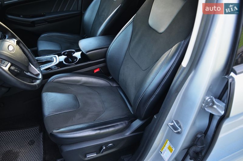 Внедорожник / Кроссовер Ford Edge 2018 в Киеве