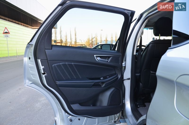 Внедорожник / Кроссовер Ford Edge 2018 в Киеве