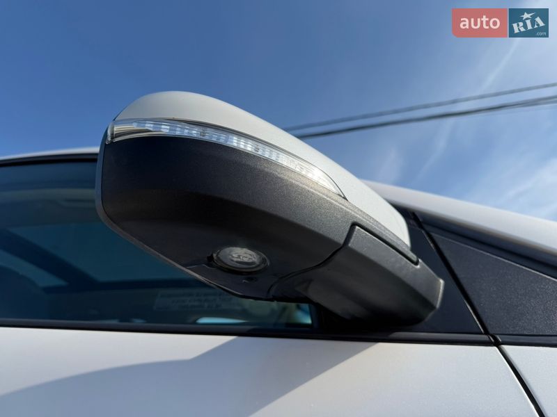 Внедорожник / Кроссовер Ford Edge 2018 в Львове