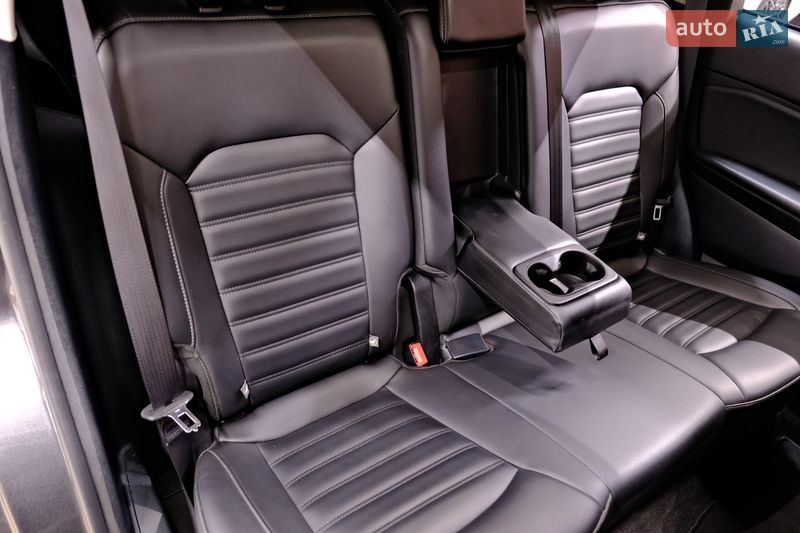 Внедорожник / Кроссовер Ford Edge 2019 в Одессе