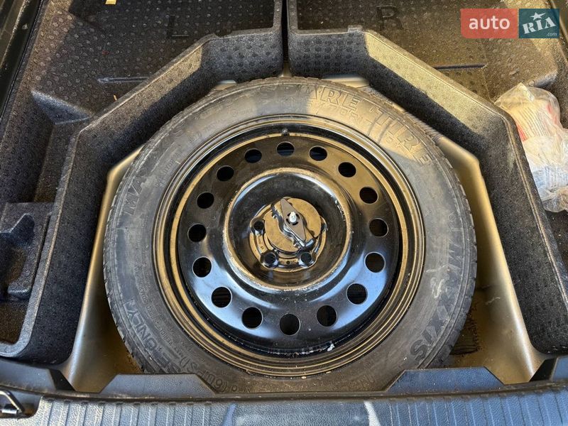 Позашляховик / Кросовер Ford Edge 2017 в Стрию