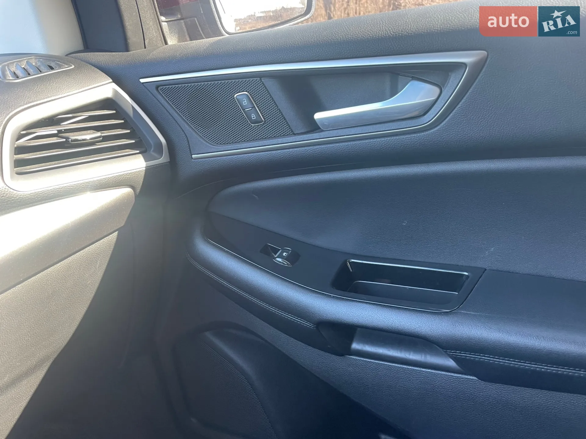 2016 Ford Edge - мініатюра 39