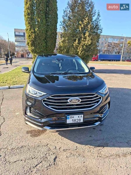 Внедорожник / Кроссовер Ford Edge 2018 в Ровно
