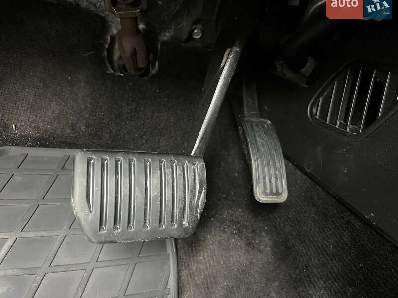 Внедорожник / Кроссовер Ford Edge 2017 в Киеве