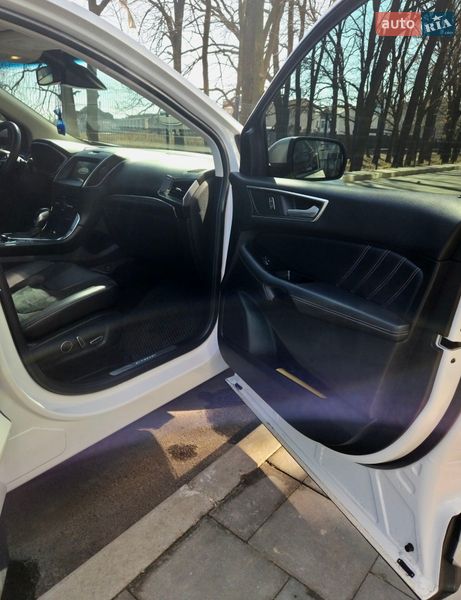 Позашляховик / Кросовер Ford Edge 2015 в Чернігові